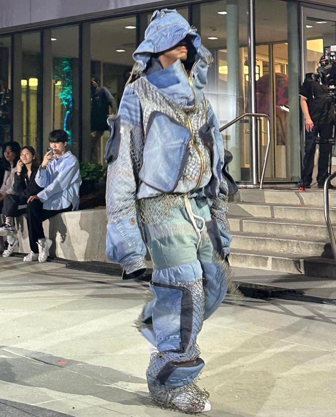 RECONSTRUCTED PUFFER DENIM
