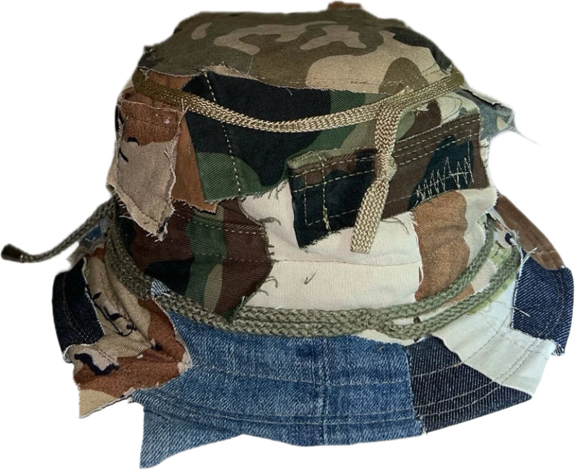VIOLA&ROSES✖️TANGRAM BUCKET HAT CAMO L/XL VIOLA&ROSES✖️TANGRAM BUCKET HAT CAMO L/XL VIOLA&ROSES
